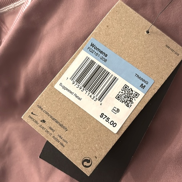 NEW NIKE - Dri Fit Onesie - Picture 4 of 5